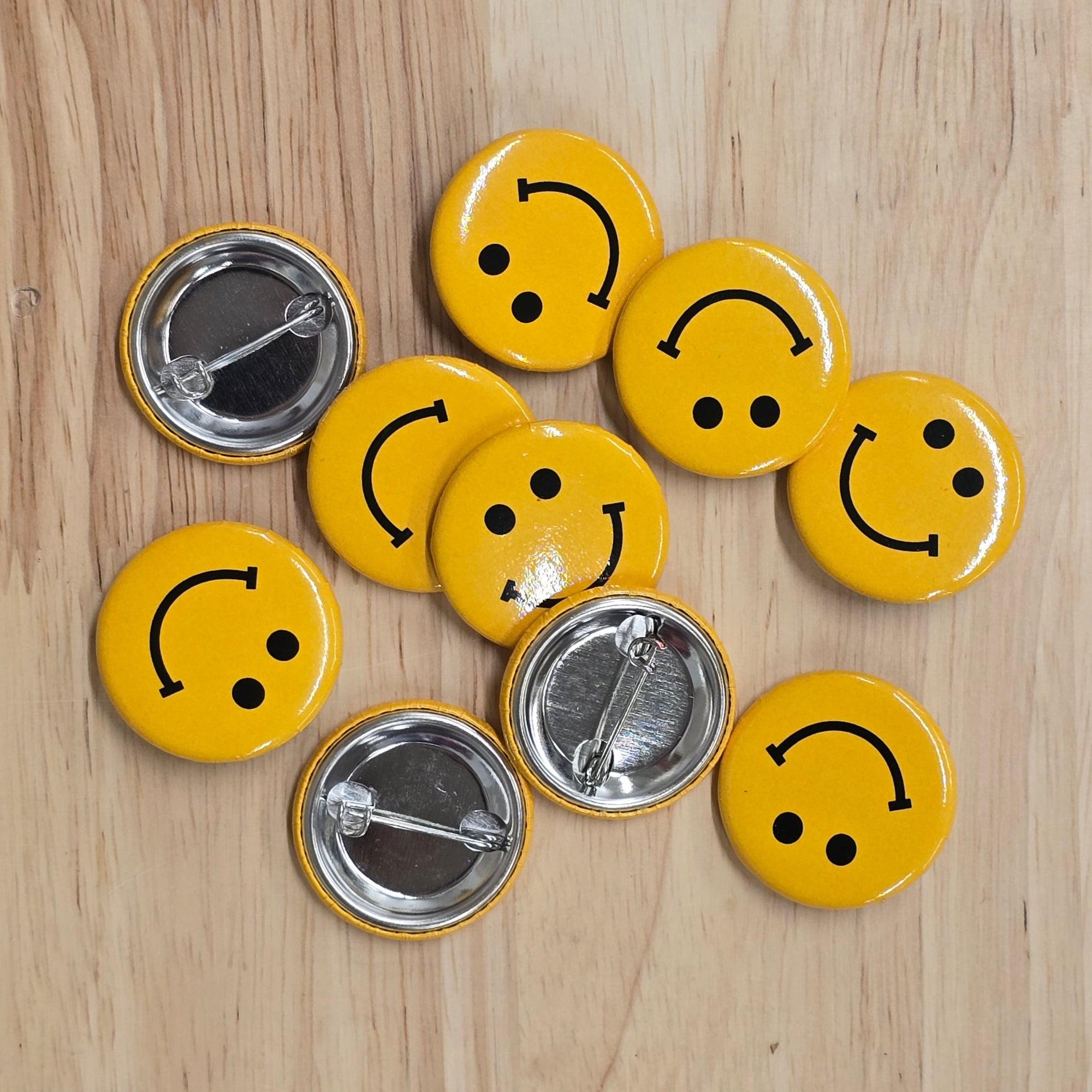 SMILE BUTTON