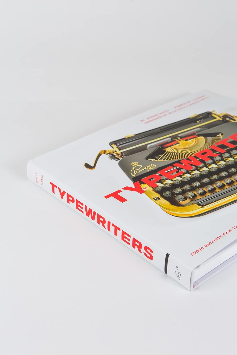 Typewriters: Iconic Machines from the Golden Age of Mechanical Writing - Book